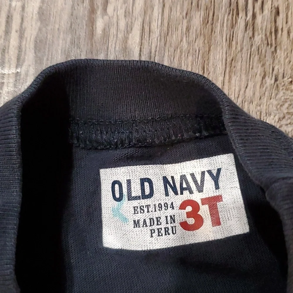 Old Navy Fly Boy Stunt Plane Long Sleeve Shirt Size 3T